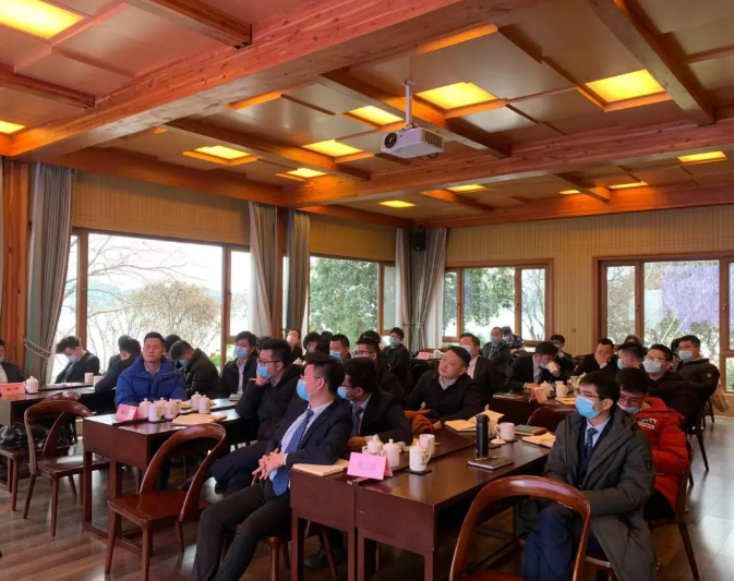 裝飾材料銷售公司年底集訓